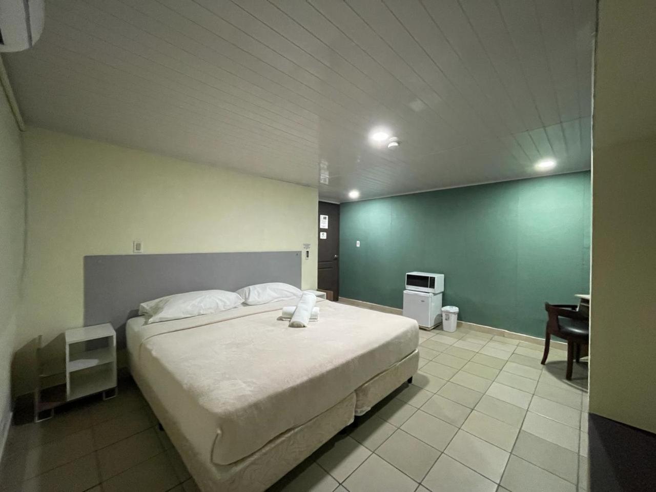Hostal El Prado Panama  Extérieur photo