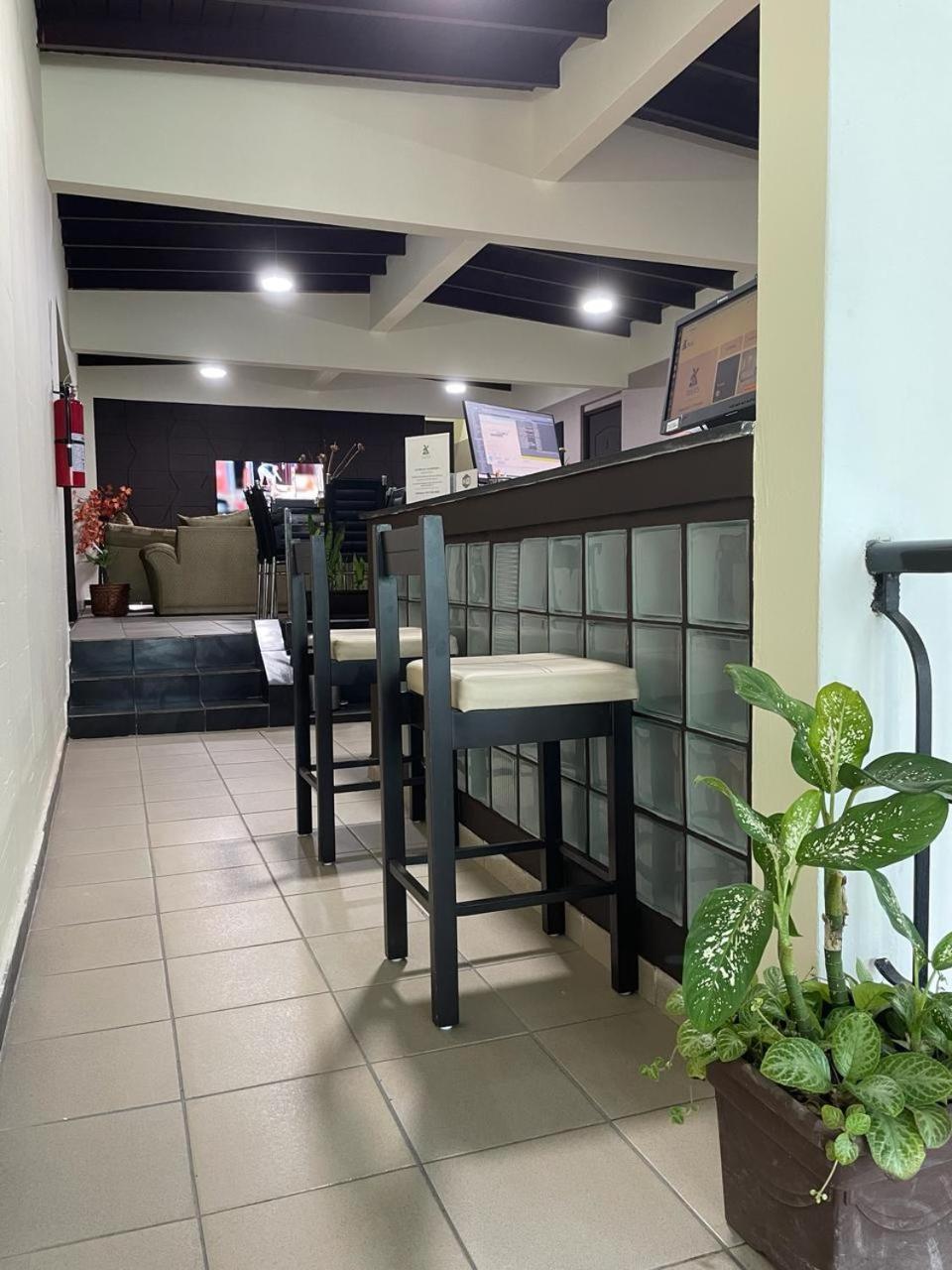Hostal El Prado Panama  Extérieur photo